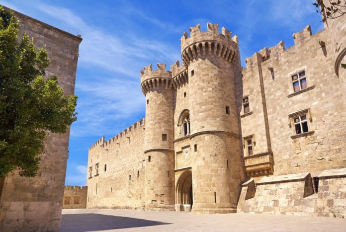 sightseeing tours in rhodes island