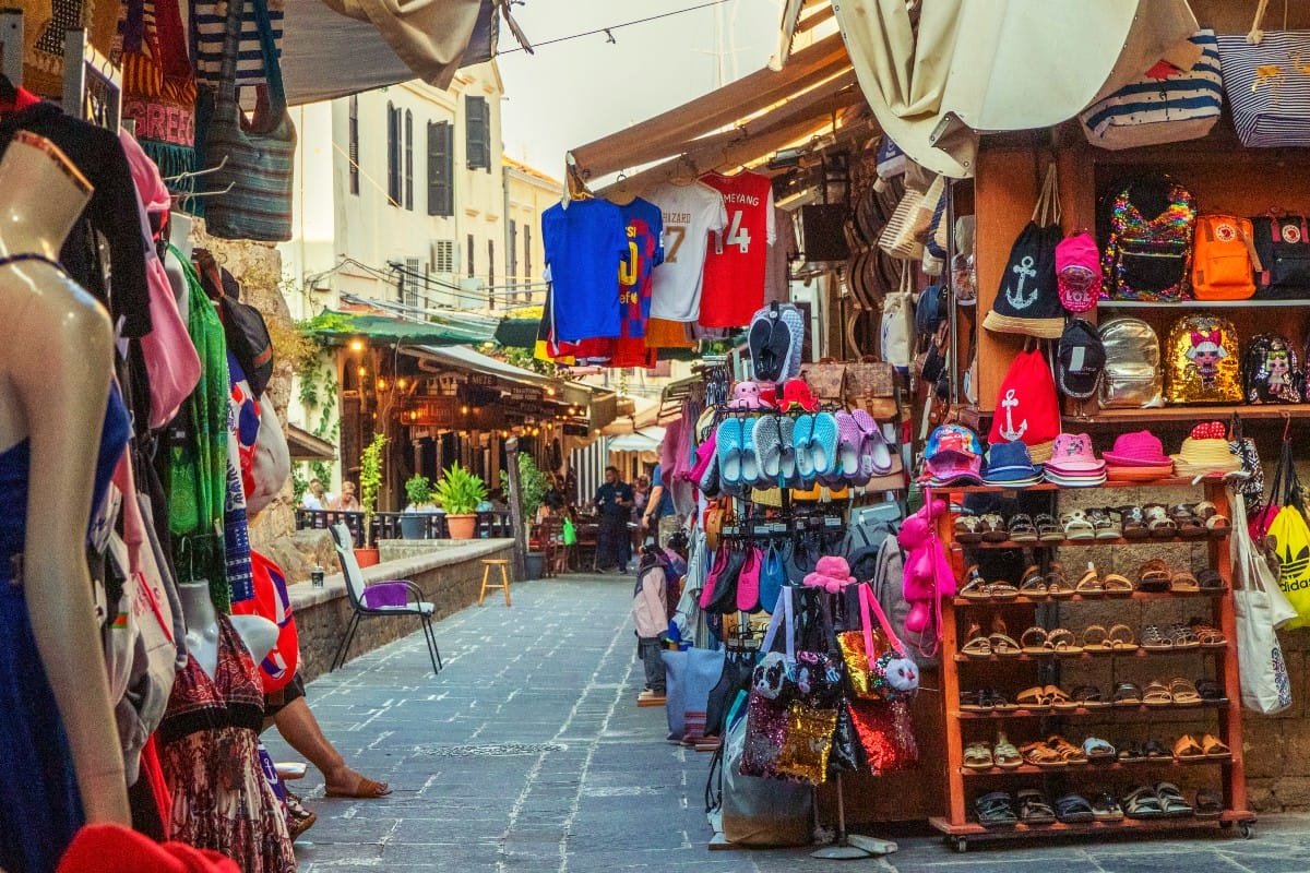 retail market in rhodes island